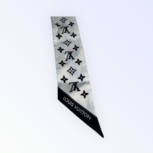 Louis Vuitton Silk Monogram Let's Go BB Bandeau - Picture 3 of 3